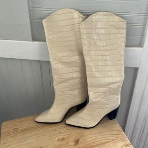 White SCHUTZ heeled boot Maryana Block croc leather